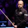 Барри Хокинс побеждает Нила Робертсона и выходит в полуфинал Welsh Open 2026