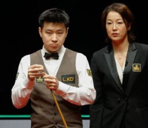 Обзор вечерней сессии третьего дня турнира World Grand Prix 2026. Чжао Синьтун победил Селби и вышел в 1/4 финала