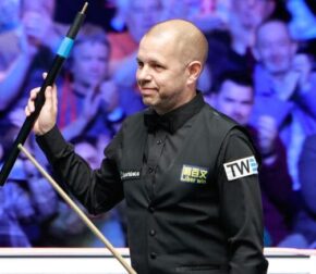 Tour Championship 2026: Барри Хокинс готовится к битве за титул в Манчестере