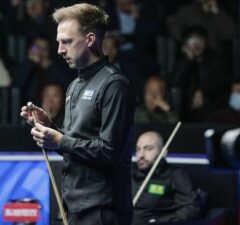 Джадд Трамп и Тепчайа Ун-Ну вышли в 1/2 финала на турнире World Open 2026