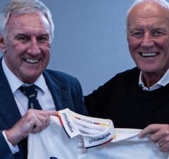 От крикетных полей до Matchroom Sport: Барри Хирн – почетный член Essex Cricket Club