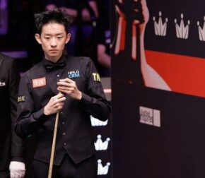 У Ицзэ одержал свою первую победу в матче на Чемпионате мира в Крусибле