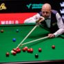 Чемпионат мира по снукеру: Барри Хокинс сенсационно обыгрывает Марка Уильямса и выходит в 1/4 финала