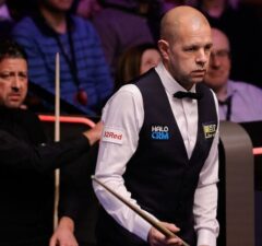 Чемпионат мира 2026: Хокинс впервые за пять лет выиграл матч в Крусибле