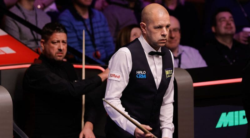 Барри Хокинс вышел в 1/8 финала на Чемпионате мира 2026 (фото: WST)