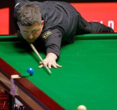 Чемпионат мира 2026: Кайрен Уилсон совершил невероятный камбек в матче против Муди и прошел в 1/8 финала