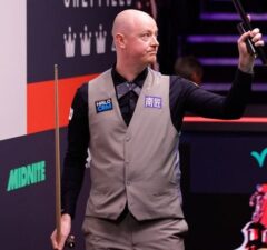 Уокелин выиграл у дебютанта Пуллена и завоевал место в 1/8 финала в Крусибле