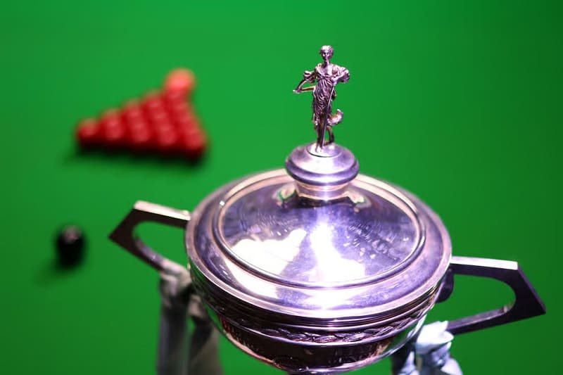 Кто играет сегодня на Чемпионате мира по снукеру 2026. Расписание и превью матчей