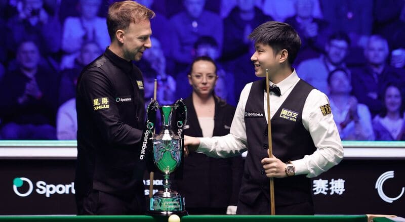 Синьтун обыгрывает Трампа 5-3 после первой сессии в финале Tour Championship 2026