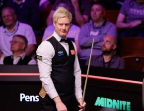 Робертсон обыгрывает Уокелина 10-6 в 1/8 финала на Чемпионате мира 2026