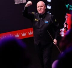 Хиггинс одержал победу над О’Салливаном благодаря мощному камбэку и вышел в 1/4 финала Чемпионата мира 2026