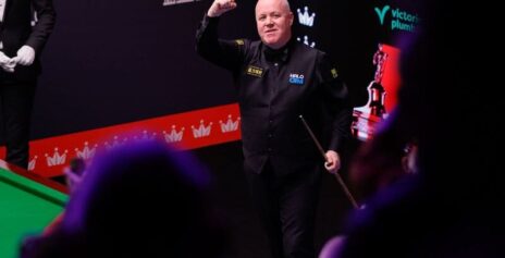 Хиггинс одержал победу над О’Салливаном благодаря мощному камбэку и вышел в 1/4 финала Чемпионата мира 2026