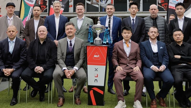 Чемпионат мира 2026: Фанаты в Шеффилде приветствуют звёзд снукера у Crucible