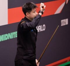 Чжао Синьтун победил Хайфилда и вышел в 1/8 финала на Чемпионате мира 2026