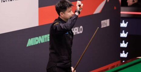 Чжао Синьтун победил Хайфилда и вышел в 1/8 финала на Чемпионате мира 2026
