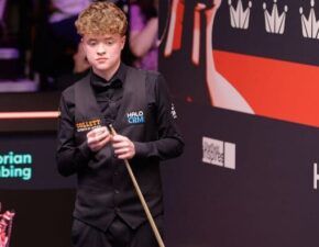 Чемпионат мира 2026: Стэн Муди уверенно лидирует в матче с Кайреном Уилсоном