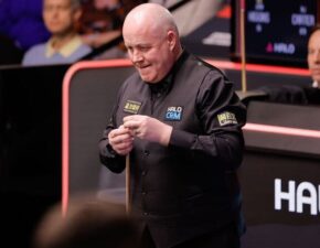 Джон Хиггинс побеждает Картера и в 1/8 финала Чемпионата мира может встретиться с О’Салливаном