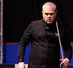 Роберт Милкинс триумфально стартовал на турнире Q School 1 2026