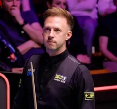Трамп побеждает У Ицзэ в 1/2 финала Shanghai Masters 2026 (видео)