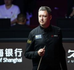 Кайрен Уилсон выходит в финал Шанхай Мастерс 2026, одержав волевую победу над Чжао Синьтуном
