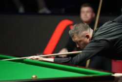 Кайрен Уилсон побеждает Хилла в 1/16 финала China Open 2026 (видео)