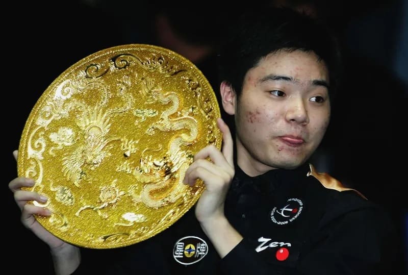 Победа Дин Джуньху на China Open 2005 изменила облик снукера (фото: metrouk)