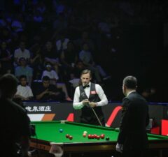 Дин Джуньху vs Дэвид Гилберт. 1/16 финала China Open 2026 (видео)