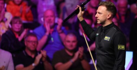 Трамп решительно разгромил Чжао и вышел в полуфинал British Open 2026