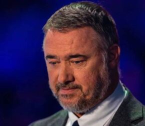 Стивен Хендри дает совет перспективному снукеристу: «Так не стоит себя вести»